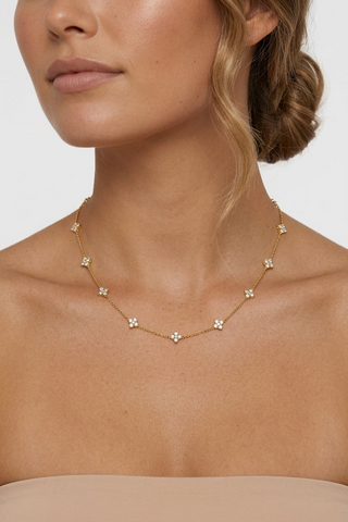 ALEGA Floriane Zirconia Clover Station Necklace 1 02