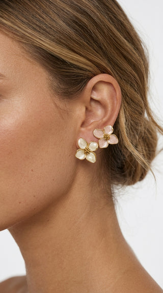 ALEGA Aurelia Enamel Petal Studs 02