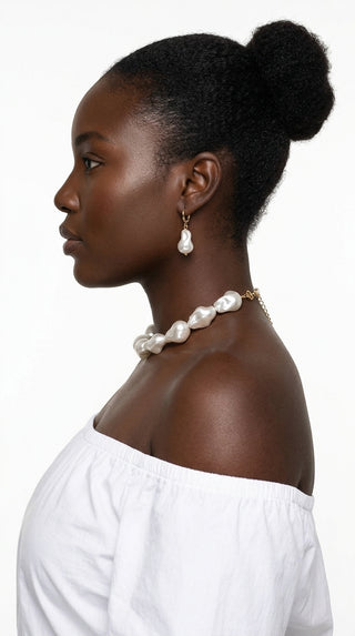 ALEGA Liora Baroque Pearl Choker 03