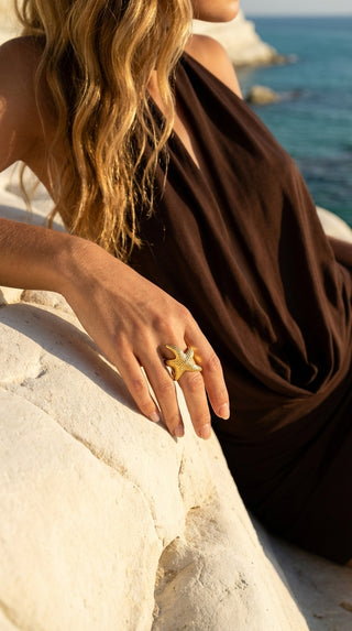 ALEGA Renata Starfish Textured Gold Ring regenerated