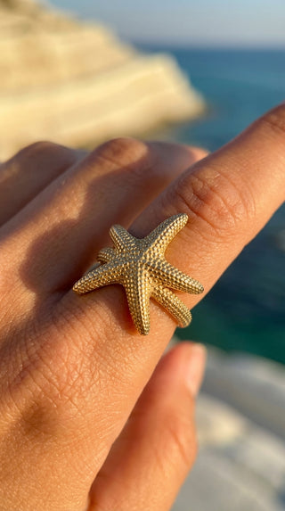 ALEGA Renata Starfish Textured Gold Ring regenerated