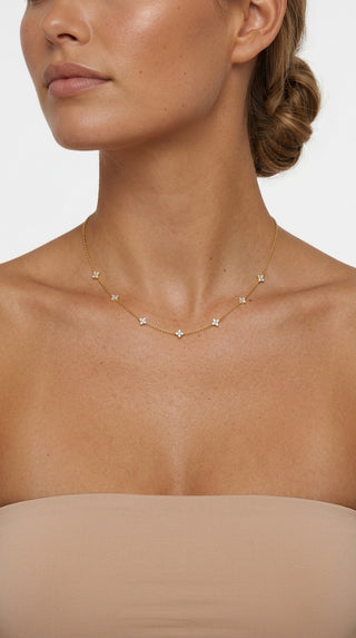ALEGA Floriane Zirconia Clover Station Necklace 07