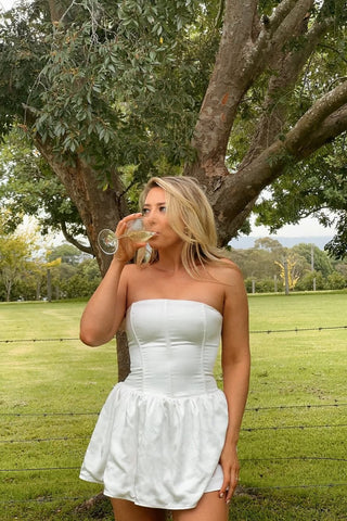 Demi