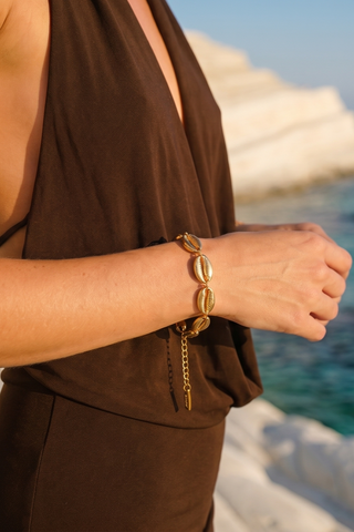Ottilie Gold-Plated Cowrie Shell Bracelet