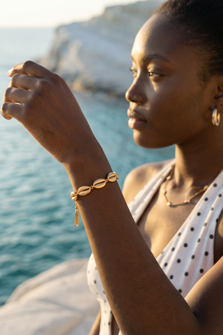 Ottilie Gold-Plated Cowrie Shell Bracelet