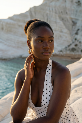 Leonie Bold Crescent Hoop Earrings