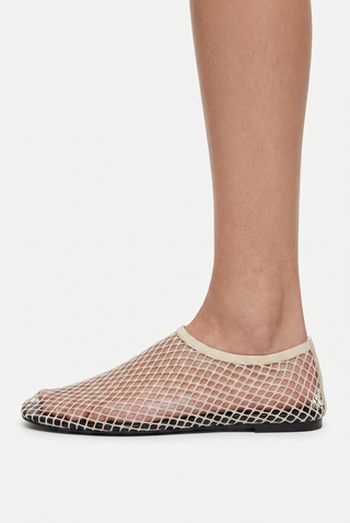 Selene Mesh Flat