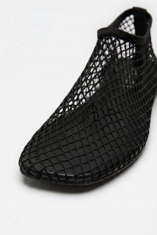 Selene Mesh Flat